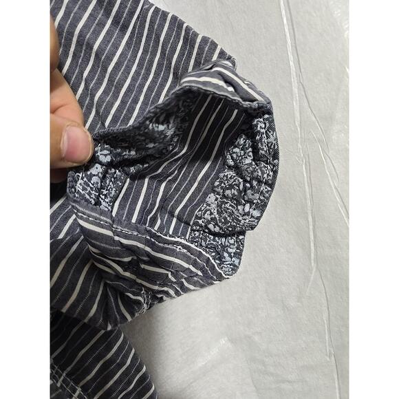 Buffalo David Bitton Shirt  Sz S/P Blue White Striped Button Up Shoulder Prin - Picture 6 of 11